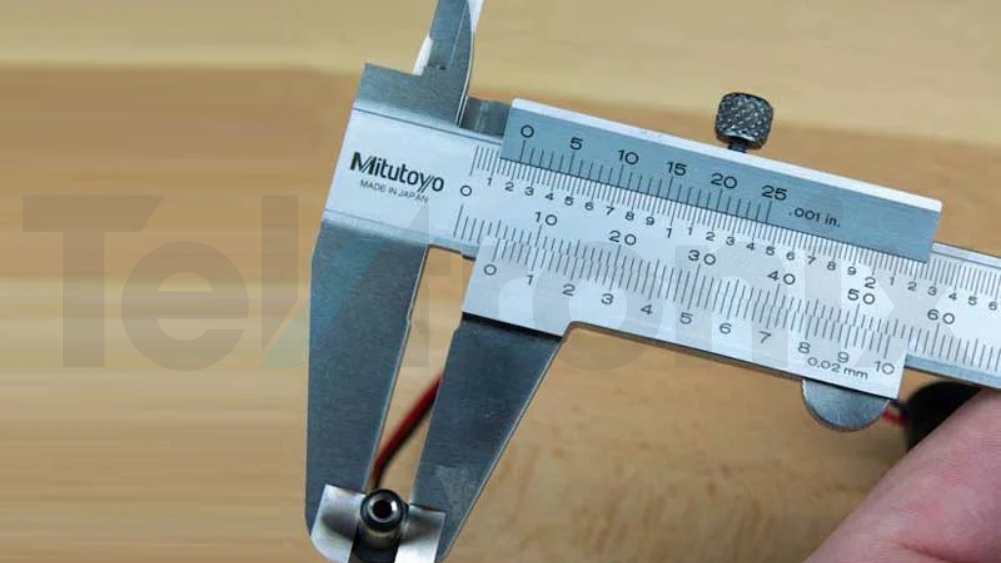 کاربرد کولیس